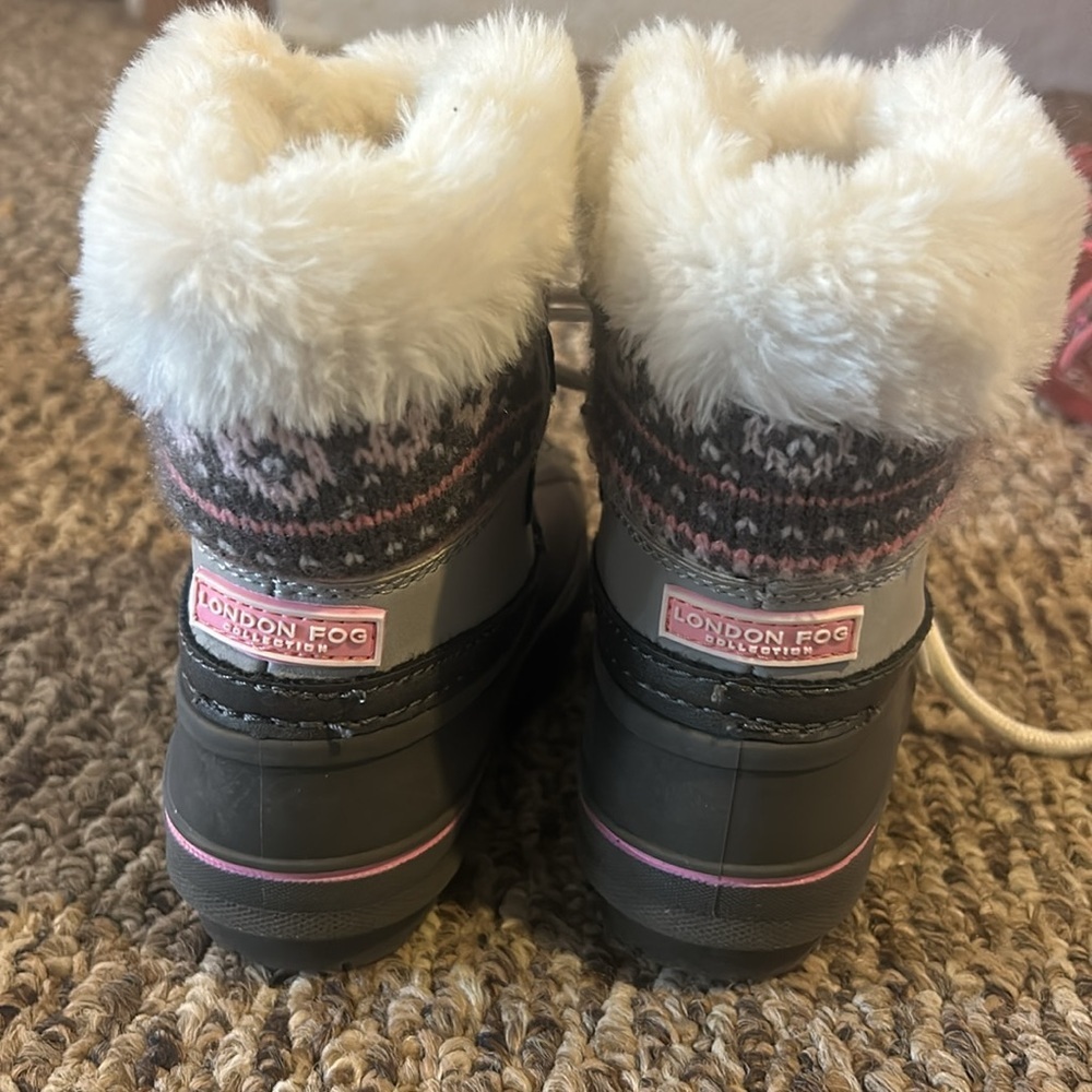 Snow boots - Picture 3 of 5